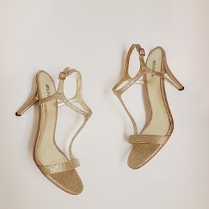 NWOB Michael Kors T Strap Sandal Gold Glitter